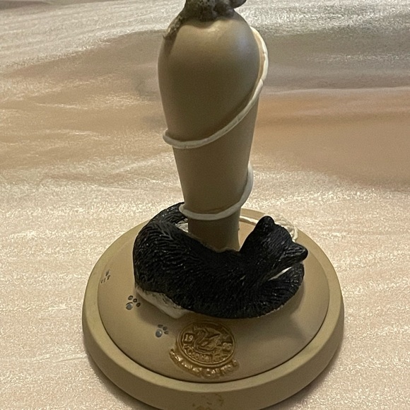 Cat cookie Stamp - The Brown Bag Gourmet Cookie Book accompanies the stamp. - Picture 4 of 11